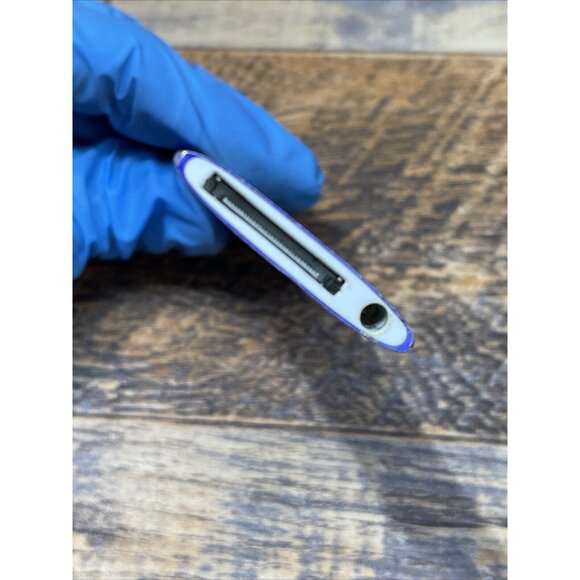 Apple iPod nano 4th generation 8GB Model:A1285 Purple - Picture 5 of 5